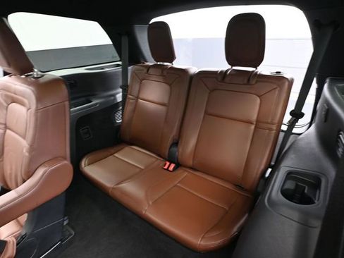 Used 2025 Lincoln Aviator Reserve w/ Jet Appearance Package image 45