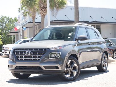 Used 2024 Hyundai Venue SEL