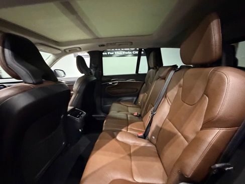 Used 2019 Volvo XC90 T6 Momentum w/ Advanced Package image 28