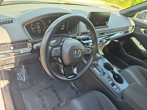 Certified 2024 Honda Civic Sport image 15