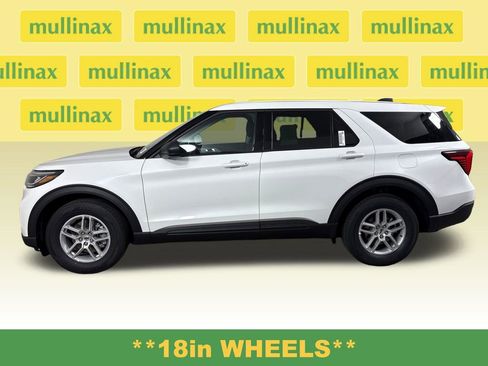New 2026 Ford Explorer Active RWD image 10