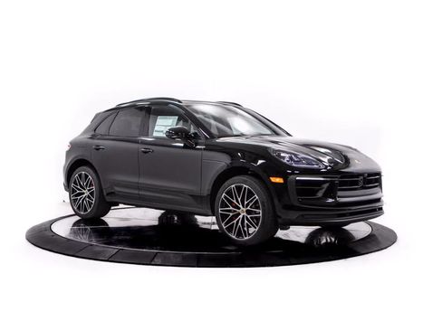 Certified 2026 Porsche Macan S AWD/4WD image 9