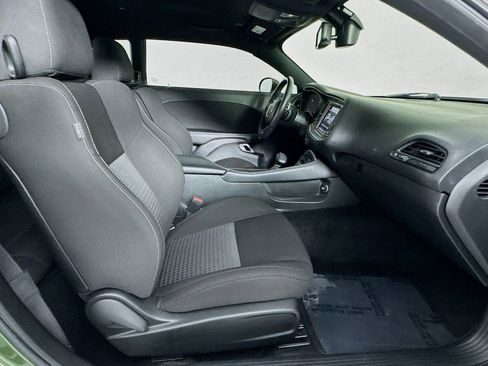 Used 2022 Dodge Challenger R/T w/ Driver Convenience Group image 26