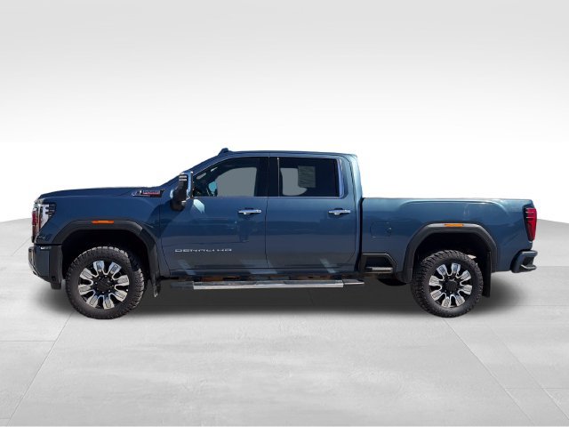Used 2024 GMC Sierra 2500 Denali AWD/4WD image 10