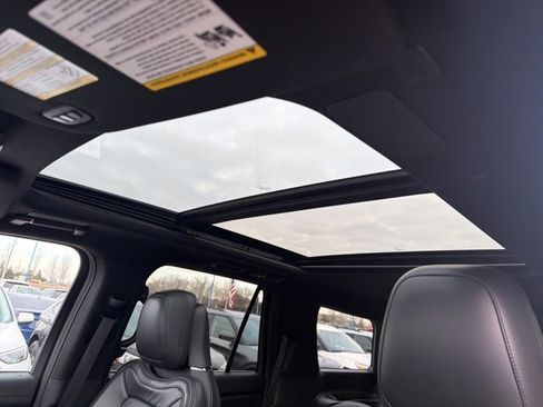 Certified 2022 Lincoln Navigator Reserve image 34