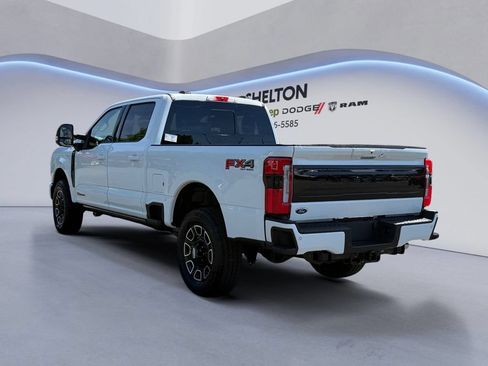 New 2026 Ford F250 Platinum AWD/4WD image 4
