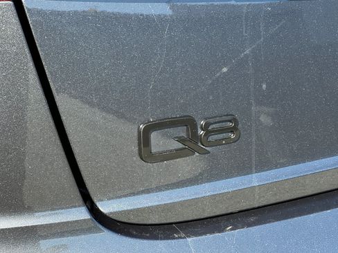 Used 2019 Audi Q8 Premium Plus w/ Premium Plus AWD/4WD image 29