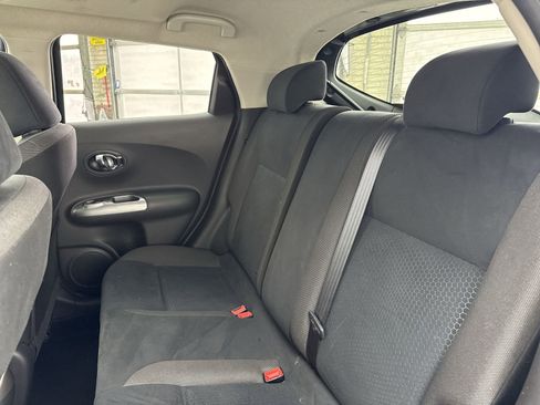 Used 2016 Nissan Juke SV image 26