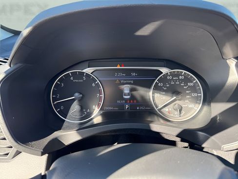 Used 2025 Nissan Altima 2.5 SV FWD image 24