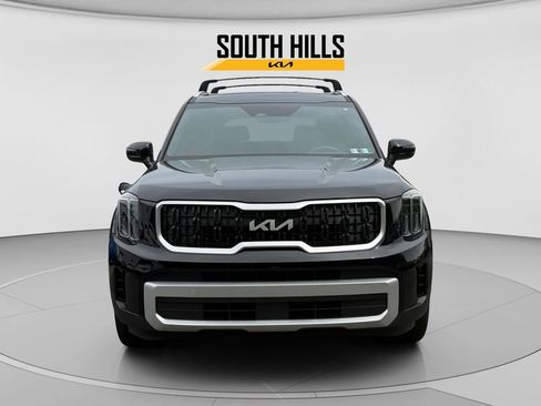 Certified 2024 Kia Telluride EX w/ EX Captain's Chair Package AWD/4WD image 8
