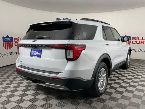 New 2026 Ford Explorer Active image 3