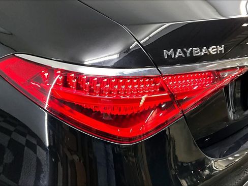 Certified 2023 Mercedes-Benz Maybach S 580 4MATIC image 28