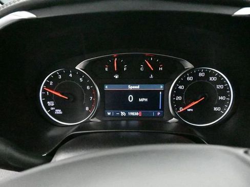 Used 2025 Chevrolet Blazer LT AWD/4WD image 23