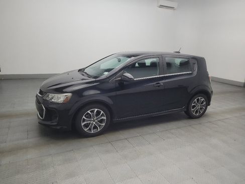 Used 2018 Chevrolet Sonic LT FWD image 2