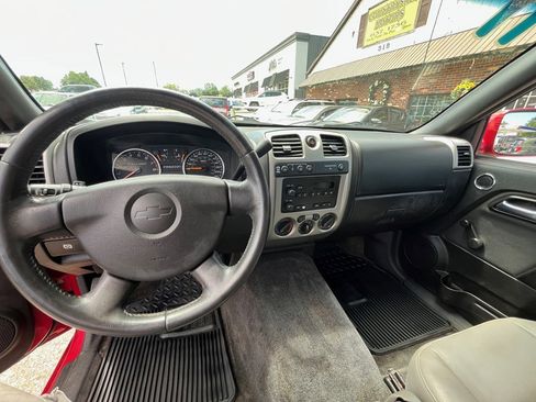 Used 2011 Chevrolet Colorado W/T image 11