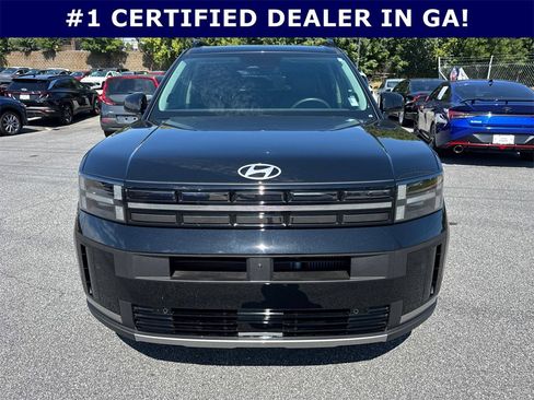 Certified 2025 Hyundai Santa Fe Limited image 3