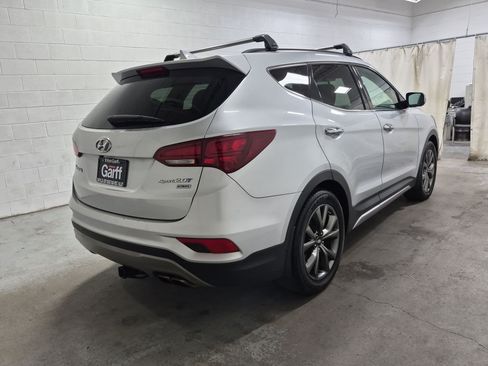 Used 2017 Hyundai Santa Fe Sport w/ Cargo Package FWD image 7