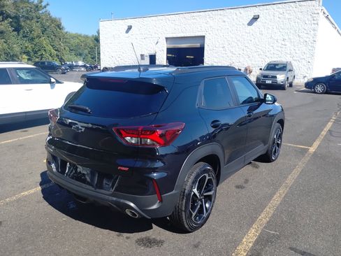 Used 2023 Chevrolet TrailBlazer RS image 3