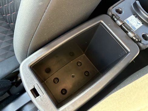 Used 2024 Mitsubishi Mirage ES image 45