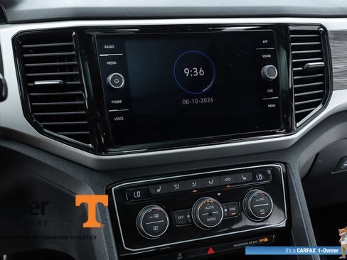Used 2023 Volkswagen Atlas Cross Sport SE w/ Panoramic Sunroof Package FWD image 25
