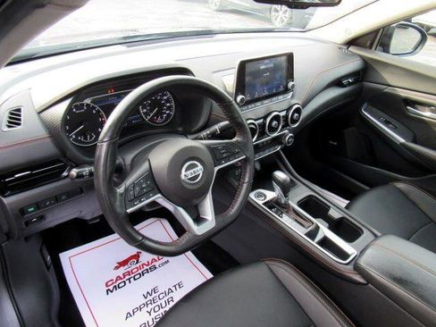 Used 2021 Nissan Sentra SR w/ SR Premium Package image 9