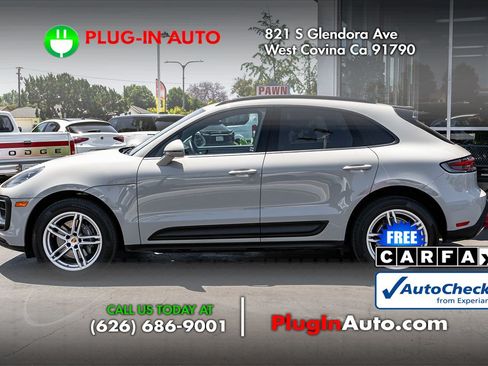 Used 2022 Porsche Macan AWD/4WD image 5