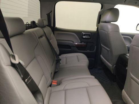 Used 2018 GMC Sierra 1500 SLT AWD/4WD image 19