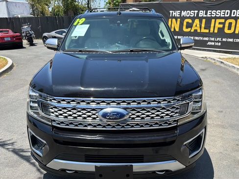 Used 2019 Ford Expedition Max Platinum AWD/4WD image 10