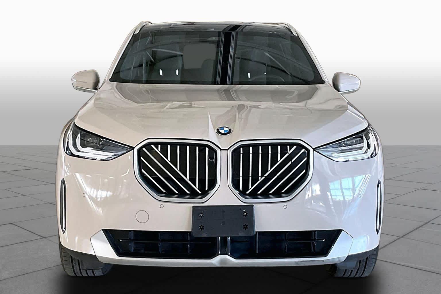 Used 2026 BMW X3 xDrive30i AWD/4WD image 3