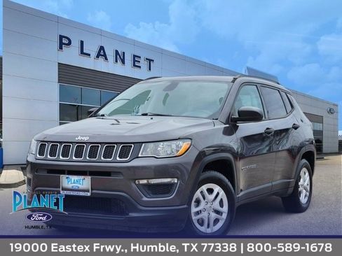 Used 2017 Jeep Compass Sport image 1