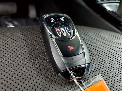 Used 2024 Buick Encore GX Sport Touring image 33