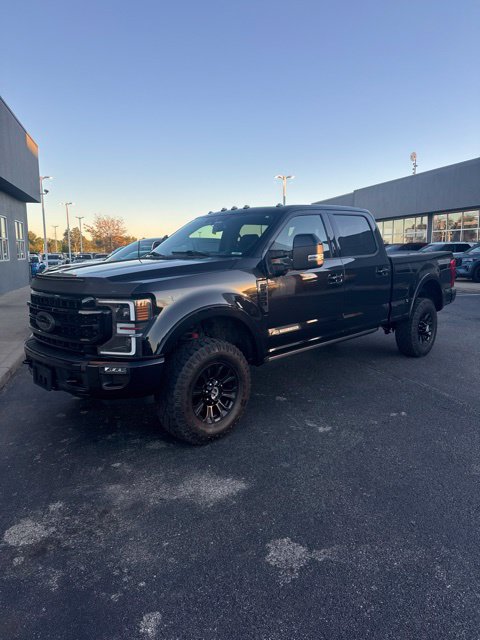 Used 2020 Ford F350 Lariat AWD/4WD image 2