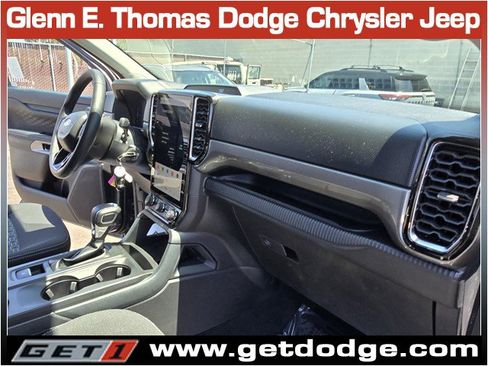 Used 2024 Ford Ranger XLT w/ Technology Package RWD image 30