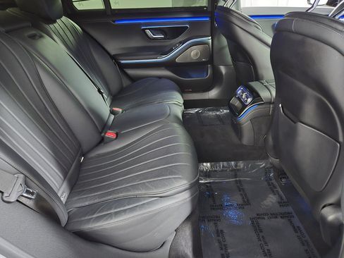 Used 2023 Mercedes-Benz S 500 4MATIC image 18