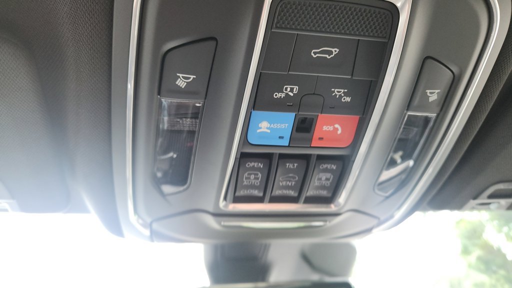 New 2027 Jeep Grand Cherokee Limited AWD/4WD image 20