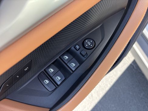 Certified 2023 BMW i4 eDrive35 RWD image 15
