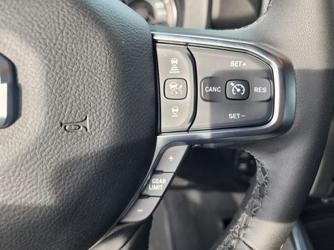 Used 2025 RAM 1500 Big Horn image 30