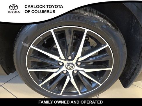 Used 2023 Toyota Camry SE w/ Blackout Package (TMS) image 10