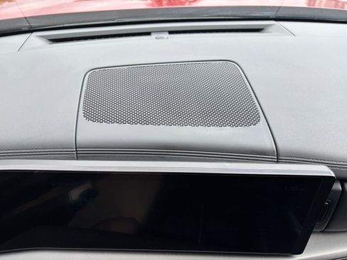 Used 2025 Hyundai Santa Fe SEL image 17