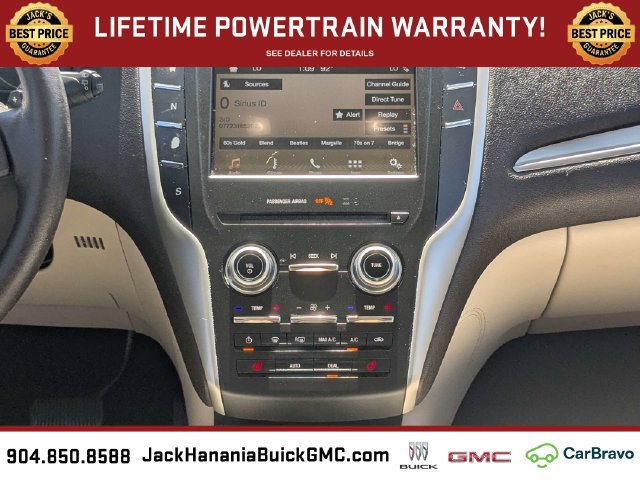 Used 2017 Lincoln MKC Premiere FWD image 17