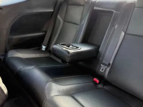 Used 2015 Dodge Challenger SXT Plus w/ Technology Group RWD image 13