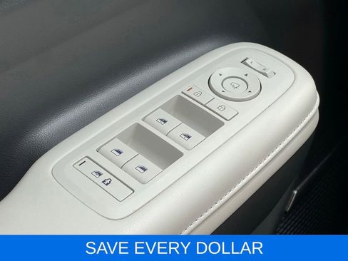 Used 2024 Hyundai Santa Fe Limited AWD/4WD image 19