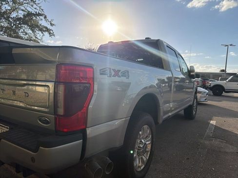 Used 2020 Ford F250 Limited image 4