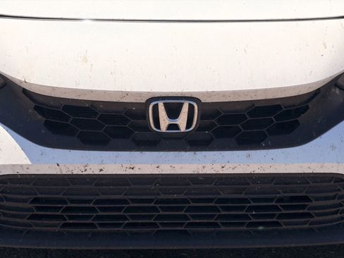 Used 2024 Honda Civic EX-L image 3