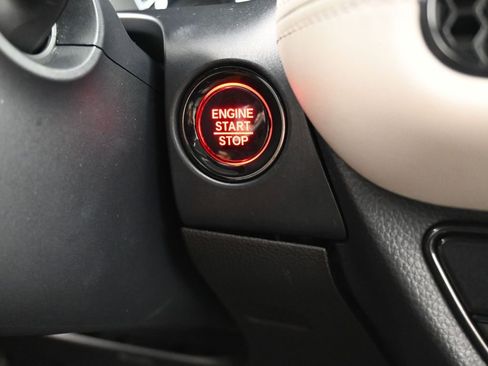 Used 2023 Honda HR-V LX image 44