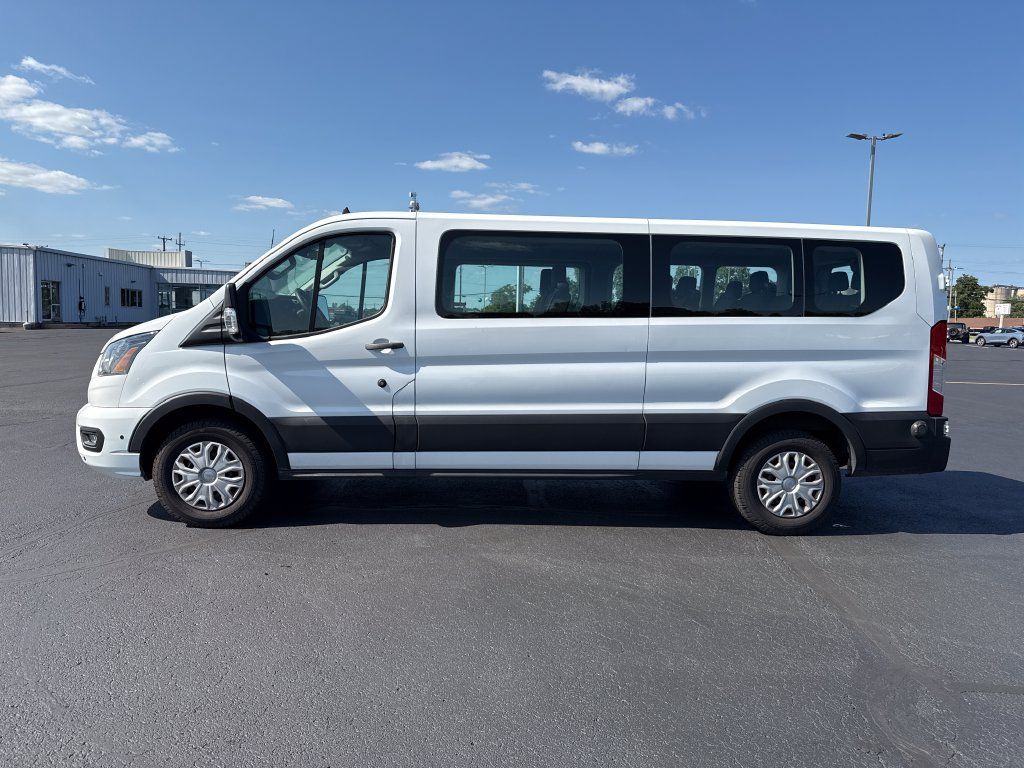 Used 2024 Ford Transit 350 XLT RWD image 5