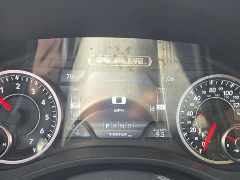 Used 2019 RAM 1500 Laramie image 12