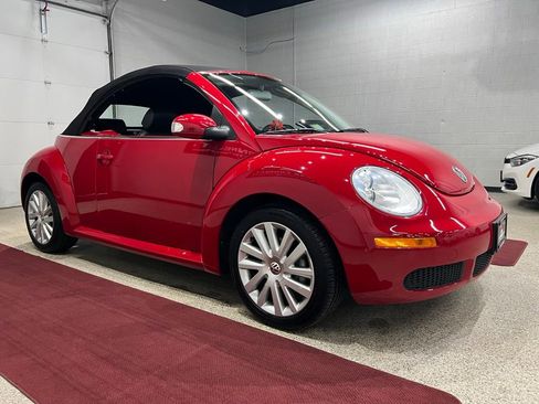 Used 2009 Volkswagen Beetle S image 47