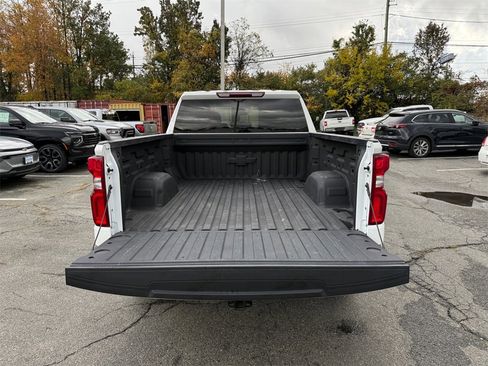Used 2022 Chevrolet Silverado 1500 Custom w/ Safety Confidence Package image 23