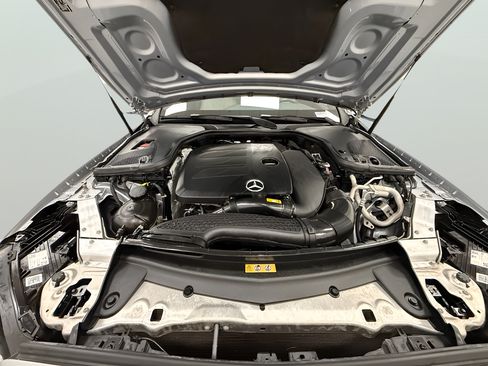 Used 2022 Mercedes-Benz E 350 Sedan image 23